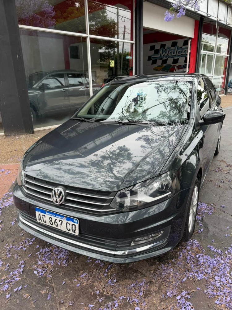 Volkswagen Polo 1.6 Msi Highline